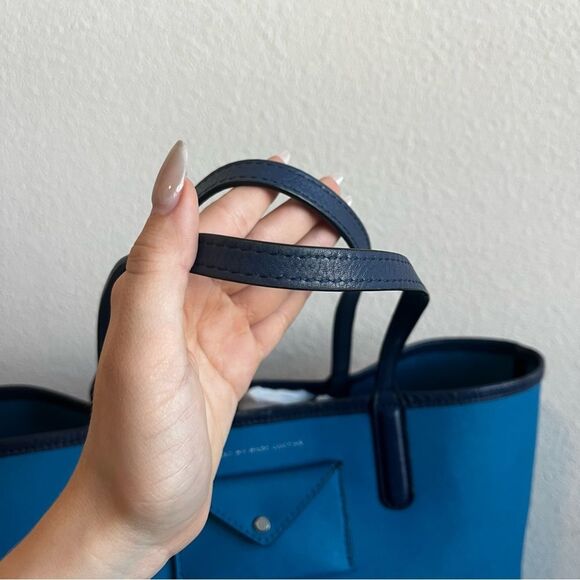 MARC JACOBS Royal Blue XL Metroplitote 48 Laptop Work Tote + Pouch - Picture 3 of 10